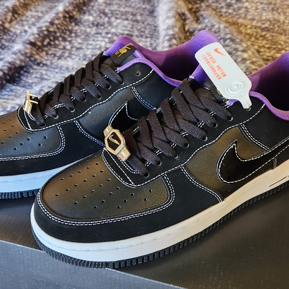 NIKE Sneakers - Picture 11 of 13